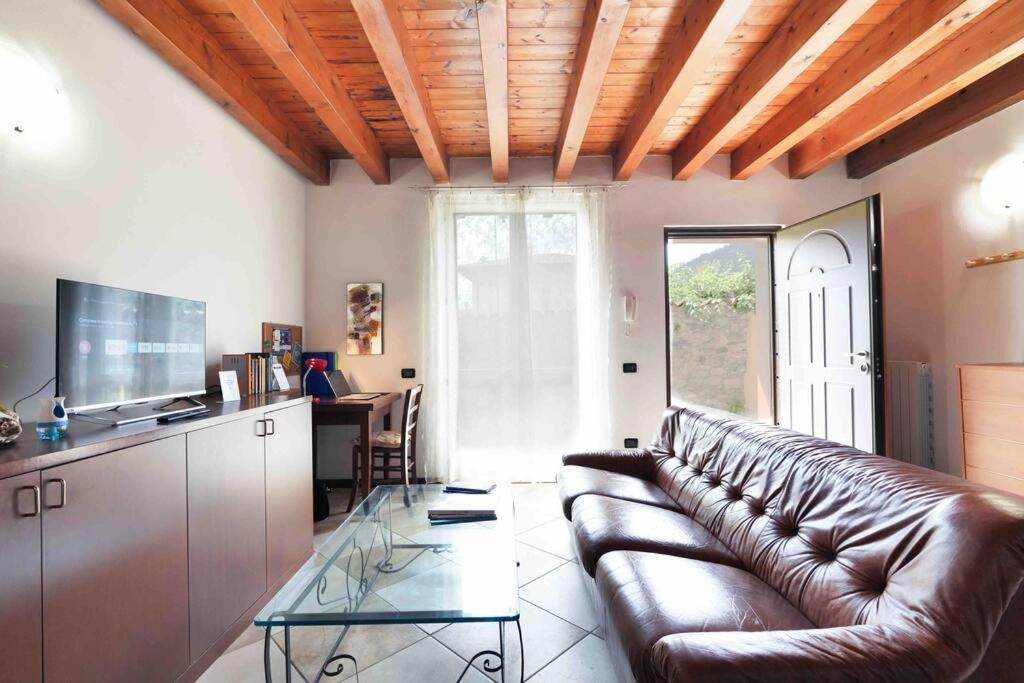 Apartmán Borgo Di Terzo Bifocale In Centro Storico Check In 24H Fast Wi-Fi Bus 500M Exteriér fotografie