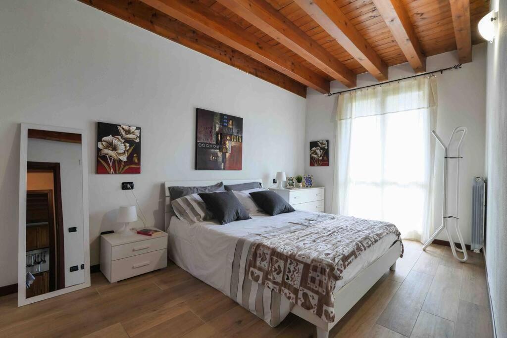 Apartmán Borgo Di Terzo Bifocale In Centro Storico Check In 24H Fast Wi-Fi Bus 500M Exteriér fotografie