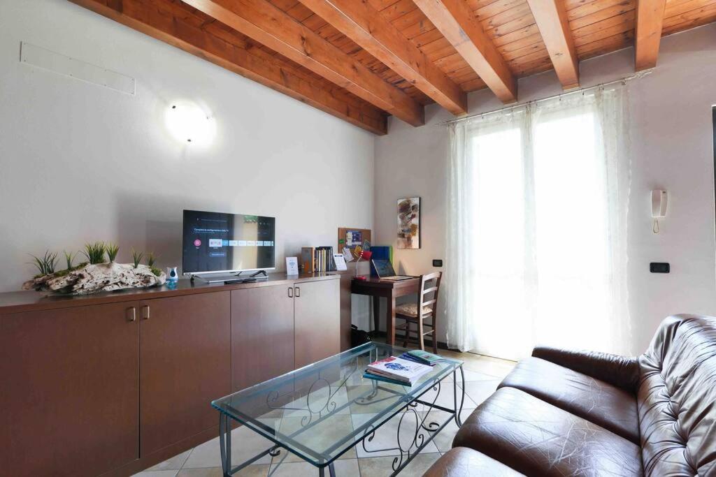 Apartmán Borgo Di Terzo Bifocale In Centro Storico Check In 24H Fast Wi-Fi Bus 500M Exteriér fotografie